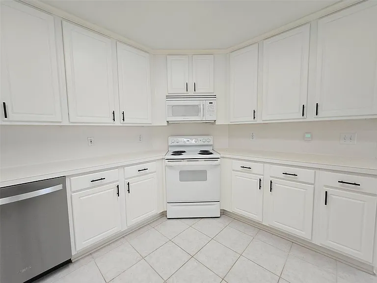 147 W Russet Grove Cir — Photo 17