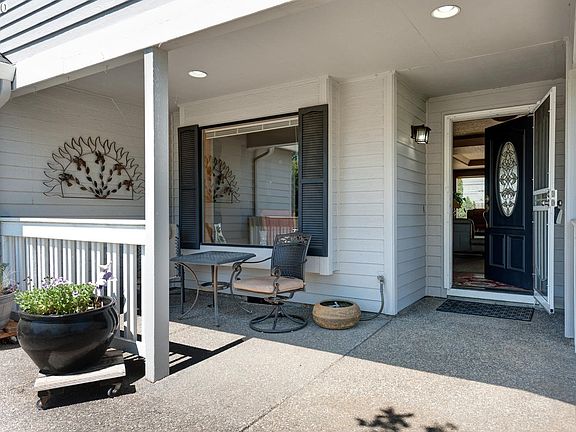 2nd image of 14102 SE 20th St