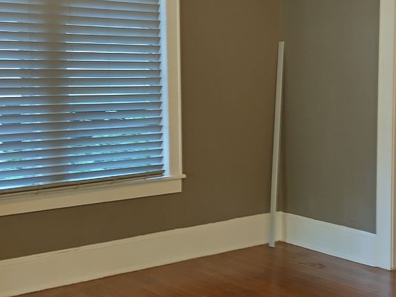 5th image of 1802 Gilbert Dr