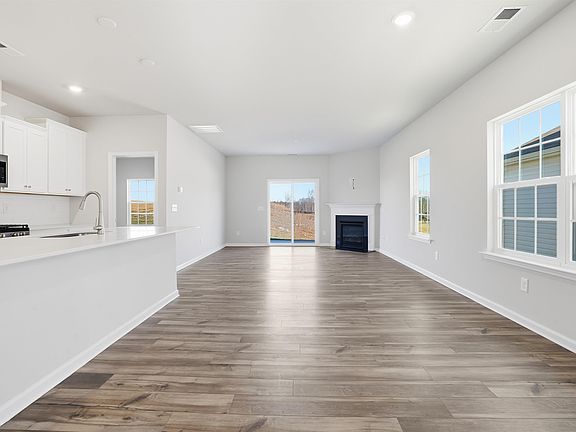 7th image of this home