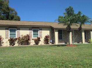 621 Kendale St, Orlando, FL 32809