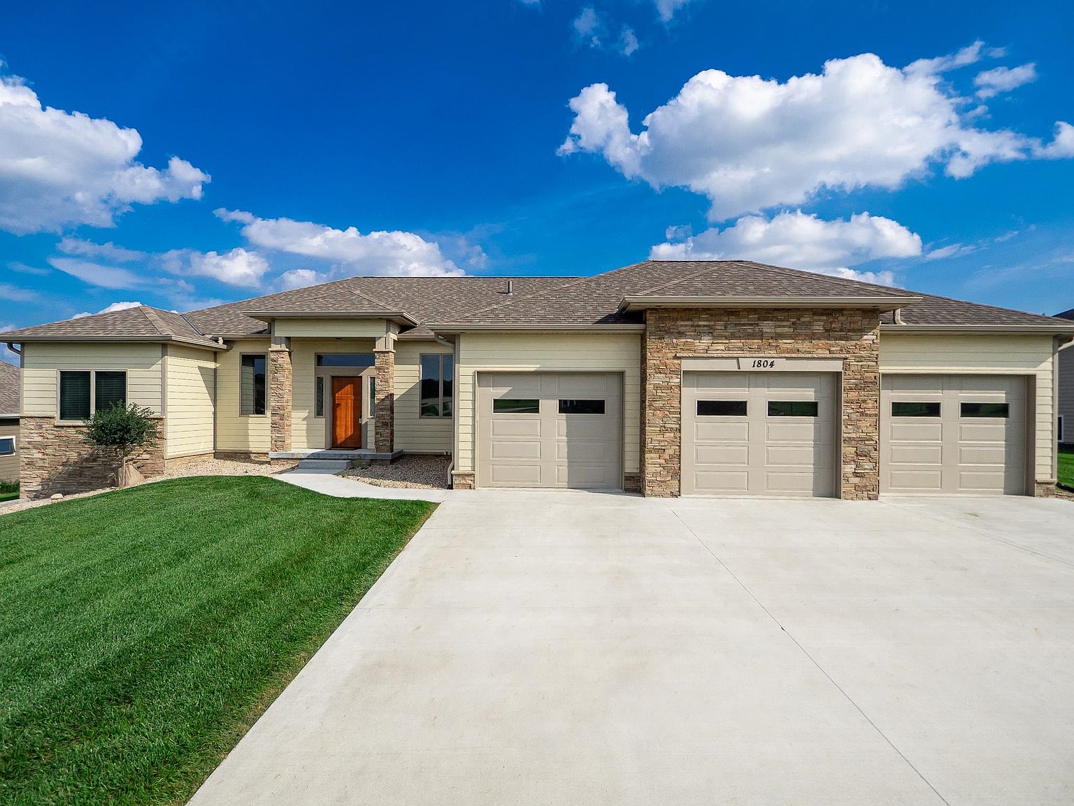 1804 Wyndham Rd, Norfolk, NE 68701 Zillow