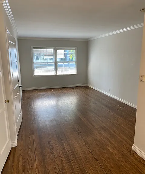 1355 E 3rd St #1355 — Photo 17