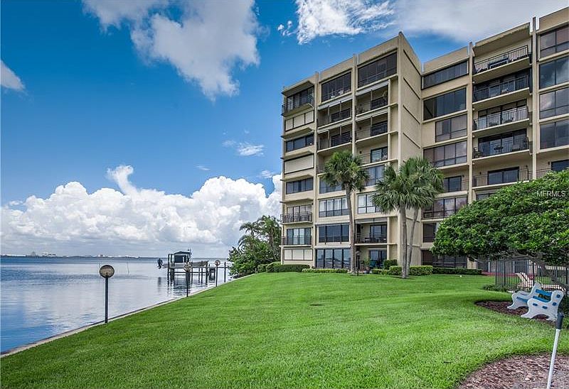 1st image of 5020 Bayshore Blvd APT 405