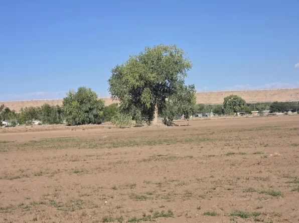 Graceland Rd #E-5, Belen, NM 87002