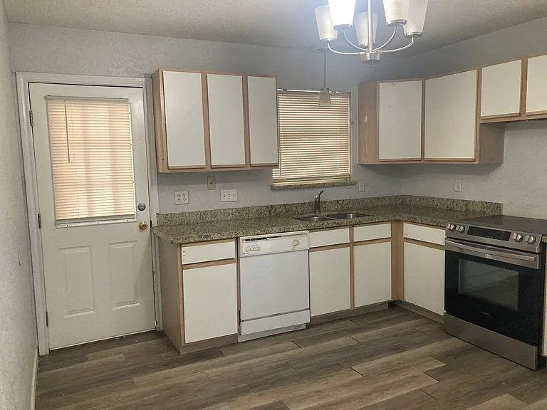 303 Mary Lou Dr #A — Photo 11