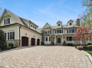 20 Pheasant Ln, Scotch Plains, NJ 07076