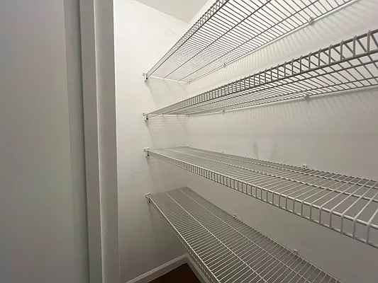 Entry / hallway, photo 1