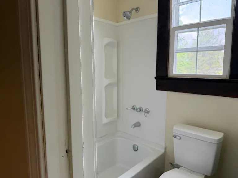 2665 E Ridge Rd — Photo 17