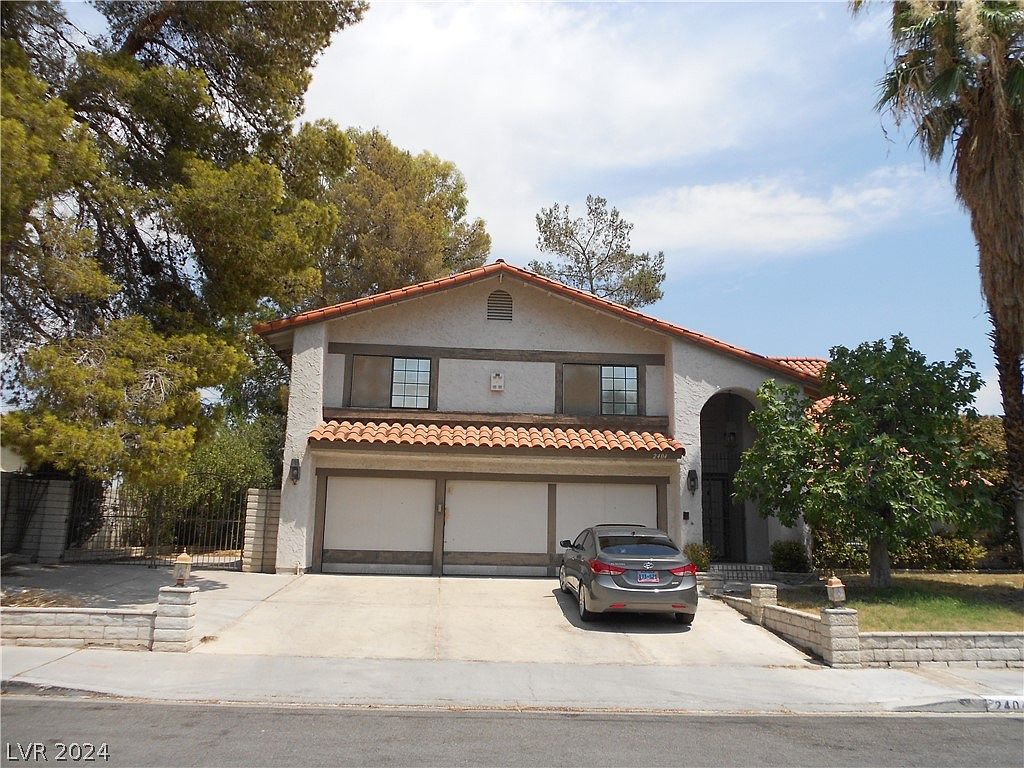 2404 La Solana Way, Las Vegas, NV 89102 | Zillow