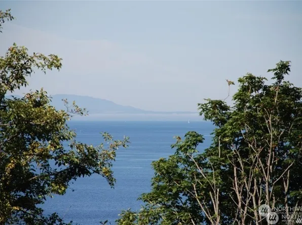 12627 Possession Ln, Edmonds, WA 98026