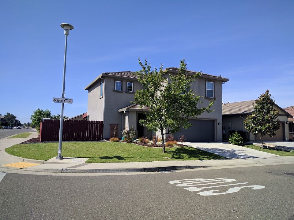 1st image of 9584 Gardella Way