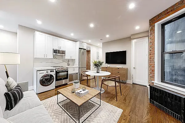 Rented by Douglas Elliman | media 13