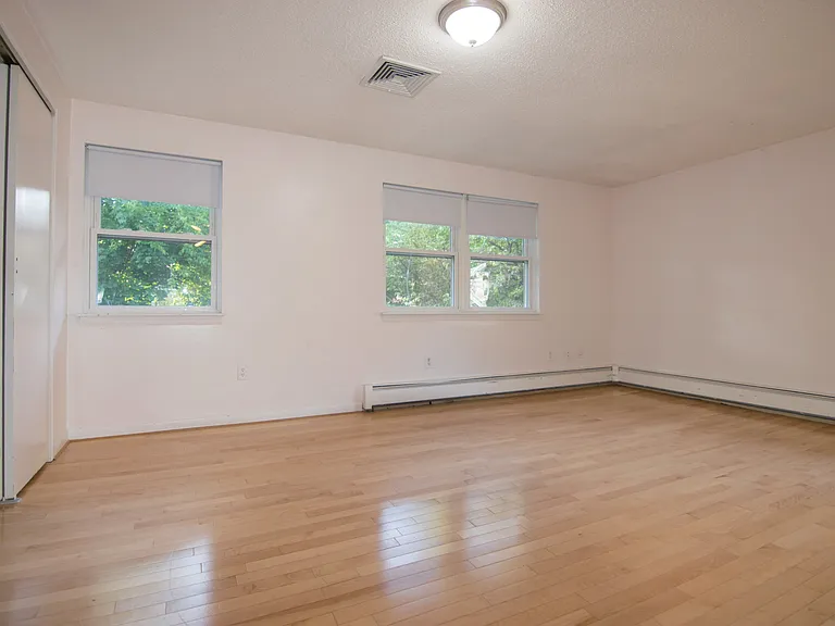 148 Thorndike St #1 — Photo 16