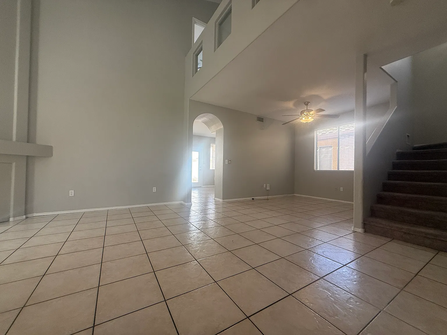 3 bed, 2.5 bath, 1632 sqft, $2,300 — Photo 4