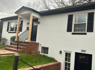 207 W Chandler St, Culpeper, VA 22701