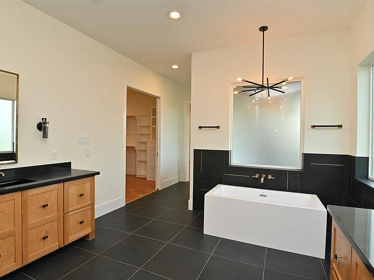 1733 Du Barry Ln — Photo 30