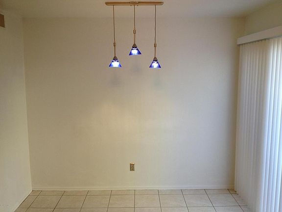 3rd image of 4901 E Kelton Ln Unit 1046