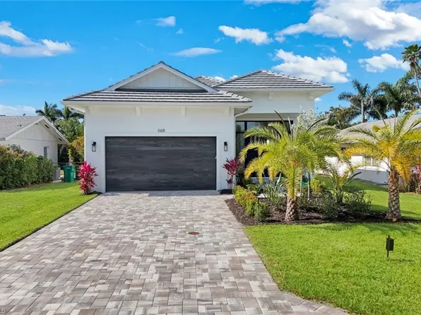 668 93rd AVE N, NAPLES, FL 34108