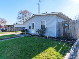 324 Prentice Dr, New Carlisle, OH