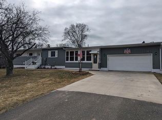 410 7th Ave, Clear Lake, WI 54005