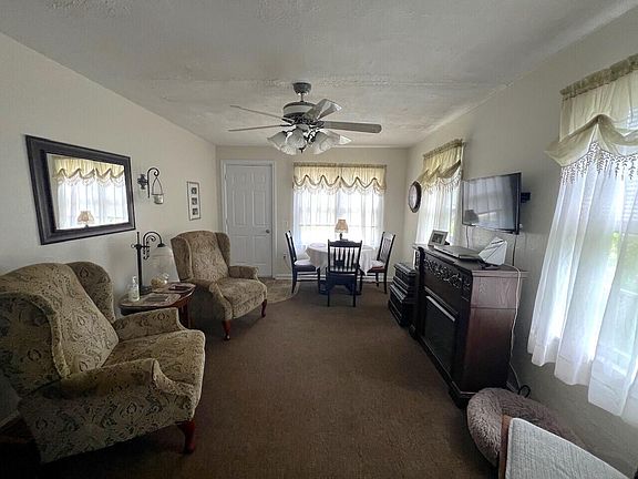 3rd image of 112 Arden Park Ave