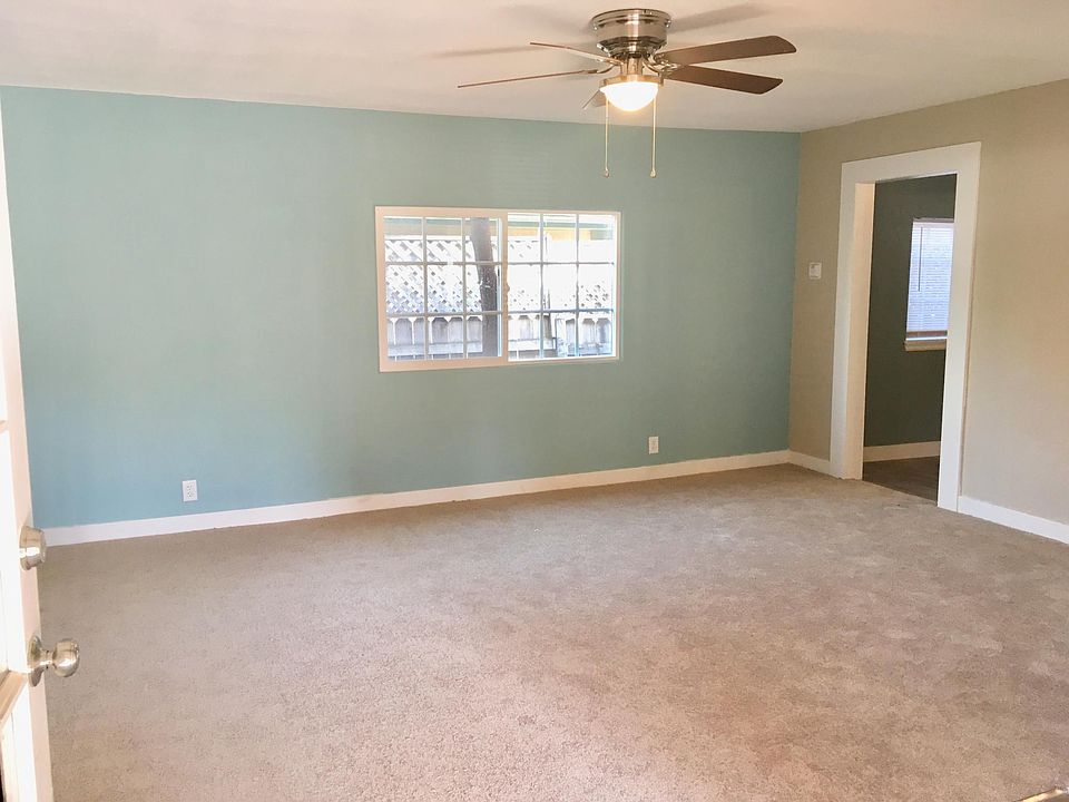 1st image of 211 Grand Ave