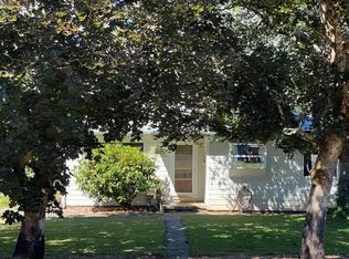 18401 SE Langensand Rd, Sandy, OR 97055