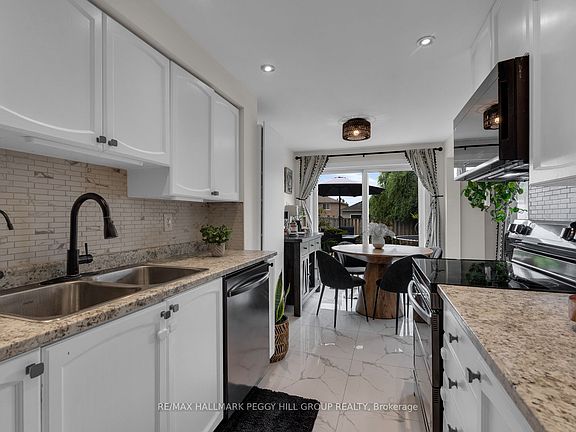 4th image of 195 Dunsmore Ln