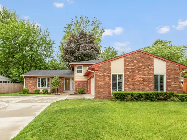3514 Summerfield Dr, Indianapolis, IN 46214