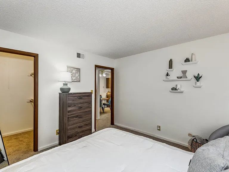 Cedar - 1 Bed / 1 Bath - 650 Sq.Ft.