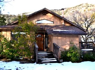 25701 Cumberland Rd, Tehachapi, CA 93561