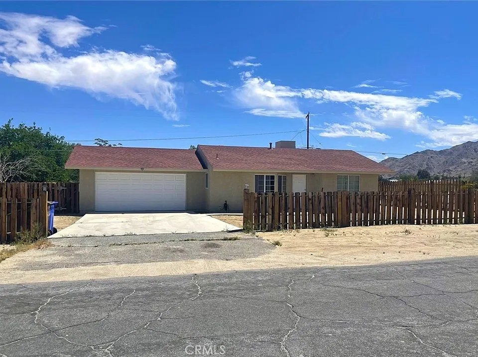 6663 Manzanita Ave