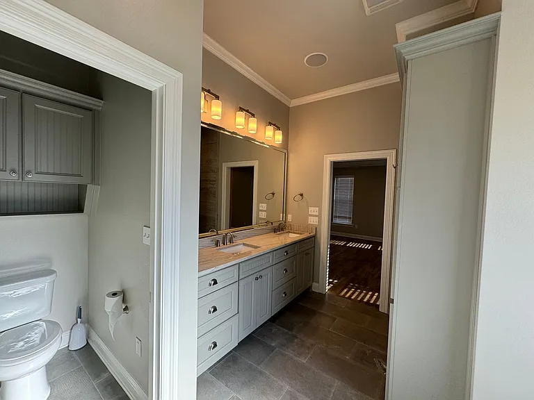470 Long Acre Dr — Photo 17