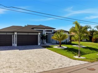 866 SW 18th St, Cape Coral, FL 33991