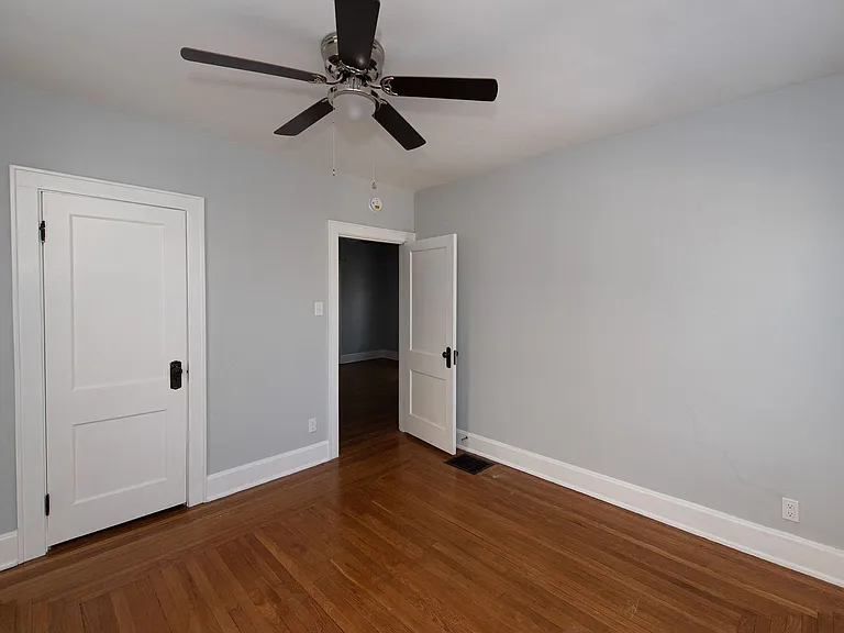 4507 Ashland Ave — Photo 15