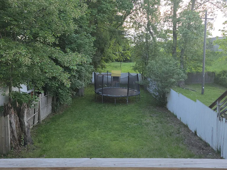 138 Greenwich Ave — Photo 24