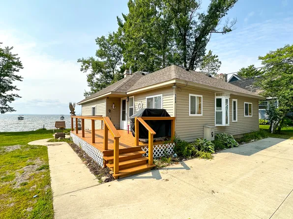 104 Elve St, Prudenville, MI 48651
