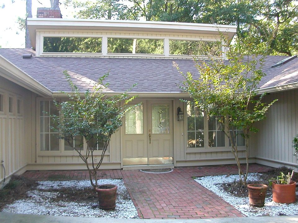 Front of house