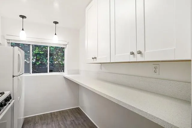 Studio kitchen