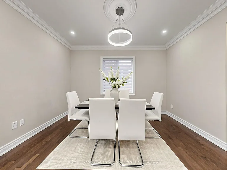 1158 Atkins Dr — Photo 14