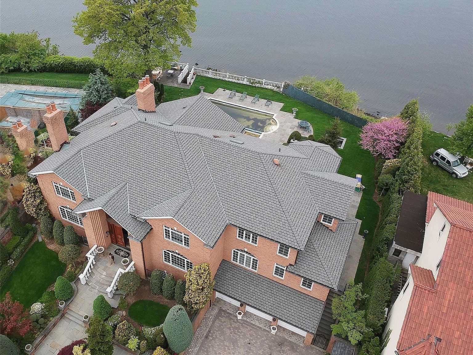 3 Point Crescent, Malba, NY 11357 Zillow