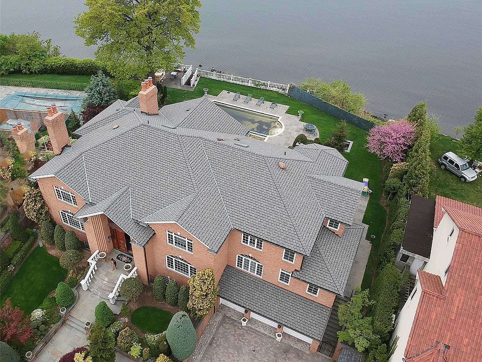 3 Point Crescent, Malba, NY 11357 Zillow