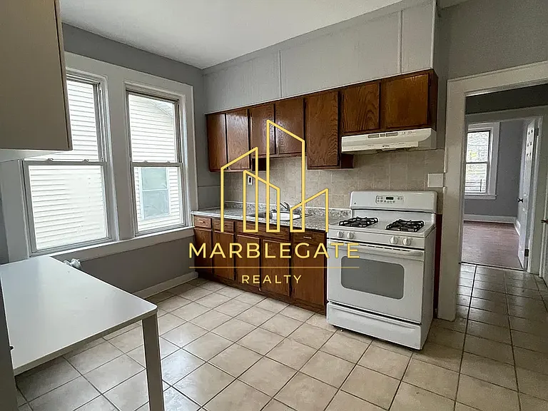 732 S 20th St #2RR — Photo 5