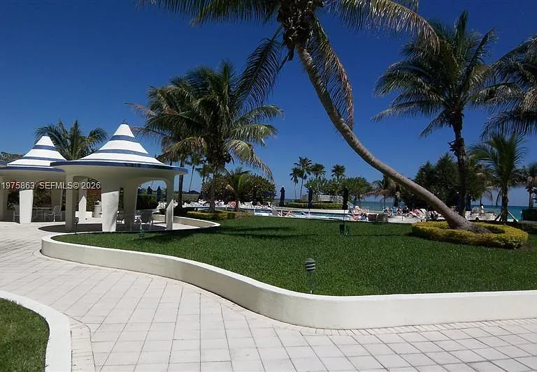 5161 Collins Ave #1012 — Photo 27