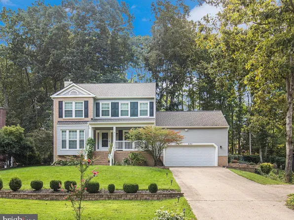 2121 Harpoon Dr, Stafford, VA 22554