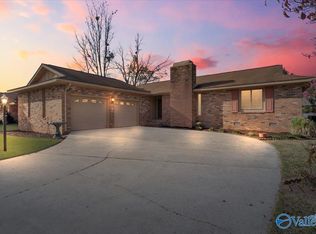 307 Poplar St, Athens, AL 35611