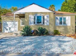 17453 Emelita St, Encino, CA 91316