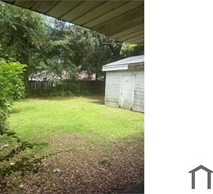 2943 Lancaster St — Photo 12