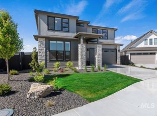 7649 W Whisper Ridge Dr, Meridian, ID 83646